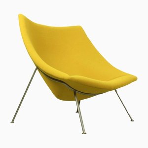 Vintage Oyster Lounge Chair in Yellow Boucle Fabric by Pierre Paulin for Artifort