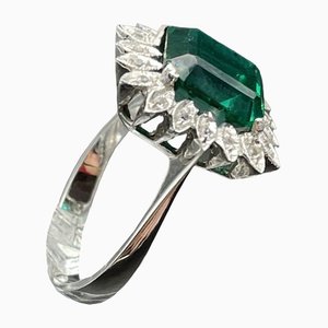White Gold Ring with Green Cubic Zirconia