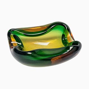 Cenicero italiano vintage pequeño de cristal de Murano rizado verde y amarillo, años 60