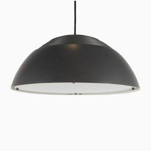 AJ Royal 370 Pendant for Louis Poulsen