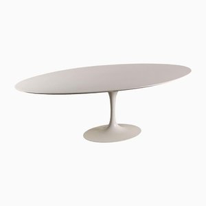 Mesa Tulip laminada de Eero Saarinen para Knoll, Italy, años 90