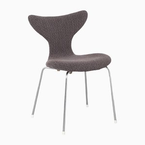 Chair Lily by Arne Jacobsen for Fritz Hansen