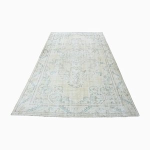 Alfombra Oushak turca vintage de lana beige hecha a mano