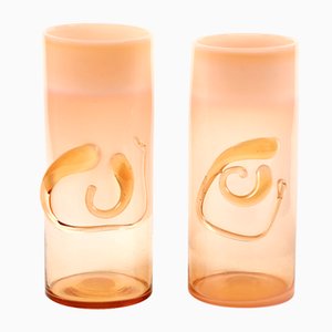 Asymmetrische Vasen aus rosa getöntem Glas und karamellfarbenem Glas, 2er Set