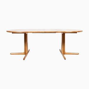 Mid-Century Danish Round Extendable Dining Table in Solid Oak, 1960s