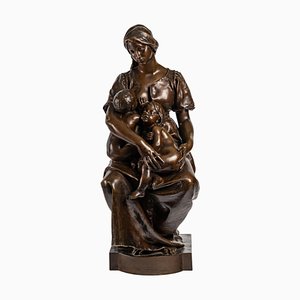 Braune patinierte The Mother Skulptur aus Bronze von Paul Dubois
