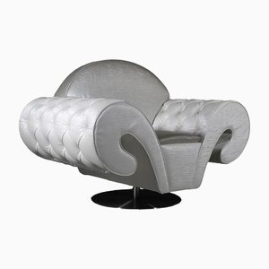 Italian Capitonne Seat Silhouette Lounge Chair from VGnewtrend