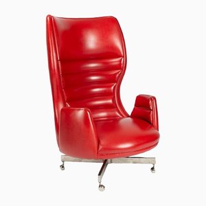 Armlehnstuhl aus rotem Kunstleder von Machonin