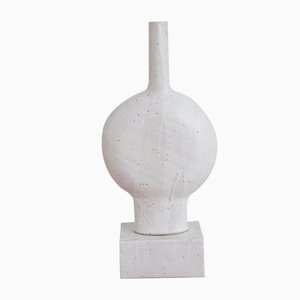 Weiße Full Moon Vase von Noe Kuremoto