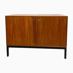 Credenza vintage con minibar