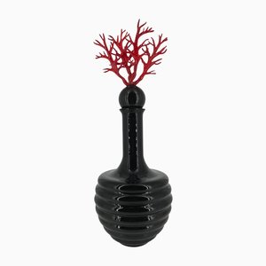 Italienische Vase aus schwarzem Murano Glas mit rotem Korallen Stopper, 2000er