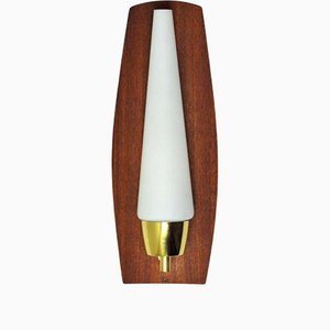 Skandinavische Moderne Wandlampe aus Teak Messing und Opalglas, 1960er