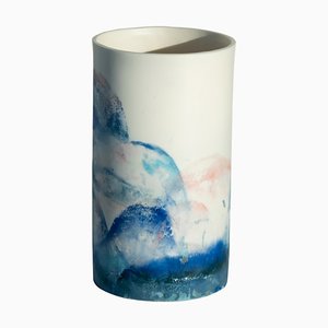 Handbemalte Porzellan Landscape Vase von Studio Desimone Wayland