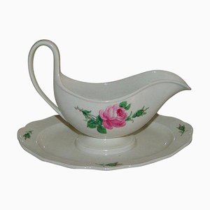 Porcelain Gravy Pitcher with Underplate Rose Design from Meissen