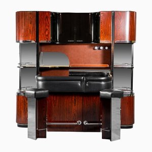 Mueble bar de madera y cuero con taburetes, años 70. Juego de 3