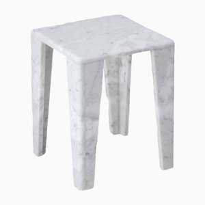Mesa auxiliar Chunky01 de mármol de Carrara de Nicola Di Froscia para DFdesignlab