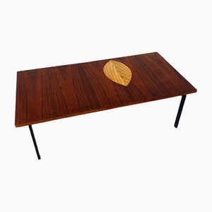 Tavolo in legno di betulla e teak intagliato di Tapio Wirkkala