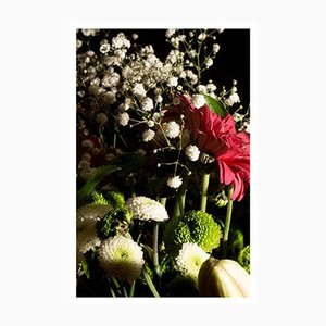 Bouquet de Fleurs d'Été sur Fond Noir, 2022, Impression Giclée