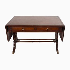 Mesa Regency de caoba con tablero de cuero