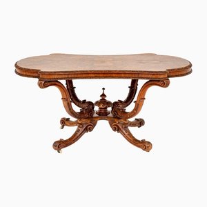 Antiker irischer Tisch aus Nussholz, 1860er