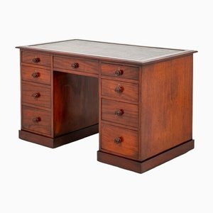 Antique Victorian Mahogany Pedestal Desk, 1870s