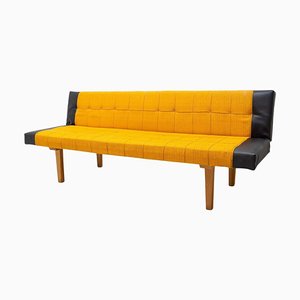 Klappbare Mid-Century Sofa-Bank von Miroslav Navrátil, Tschechoslowakei, 1970er