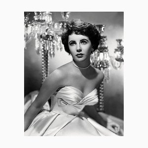 Silver Screen Collection / Getty Images, Taylor in Ball Gown, 1951, Papel fotográfico