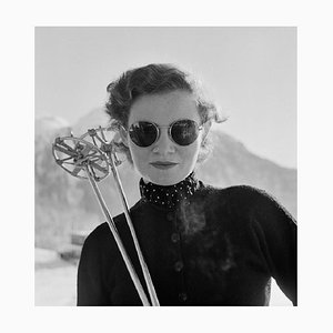 Kurt Hutton, Esquí femenino, 1952, Papel fotográfico