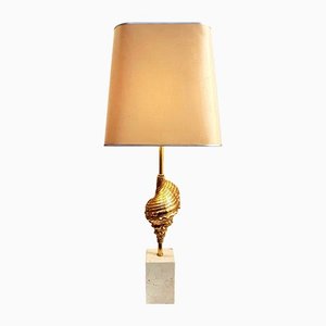 Tischlampe aus vergoldeter Bronze in Muschel-Optik & Marmor von Maison Charles