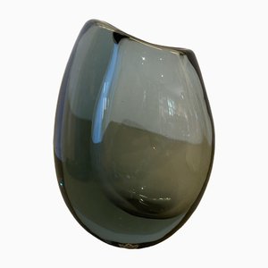 Vaso in vetro soffiato di Kosta Boda