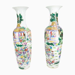 Vases Cantonais Vintage en Porcelaine, Chine, Set de 2