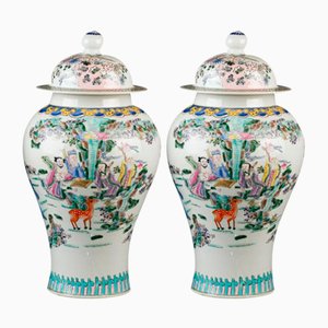 Chinese Qianlong Porcelain Temple Urns, Set of 2