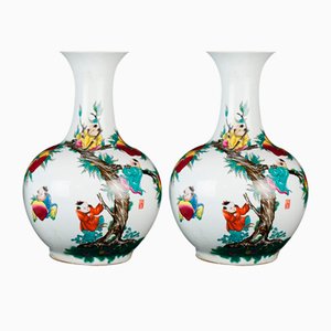 Vases Arita en Porcelaine Bulbeuse, Japon, Set de 2