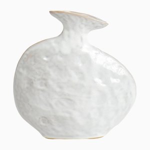 Shiny White Flat Vase von Project 213a