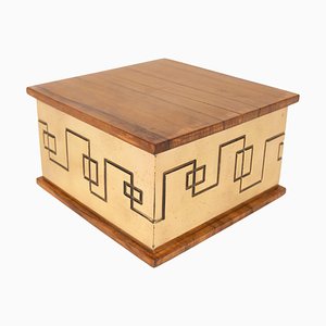 Caja decorativa cuadrada de madera y latón macizo, años 70