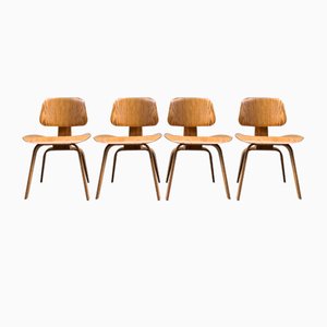 DCW Dining Chairs in Ash by Charles & Ray Eames for Herman Miller, 1940s, Set of 4