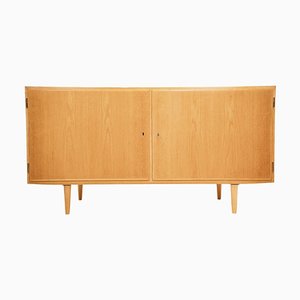 Mid-Century Danish Sideboard in Blonde Oak from Hundevad & Co., 1970s