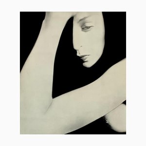 Bill Brandt, Étude de Nu Féminin Surréaliste, 1961, Impression Photogravure