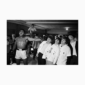 Chris Smith / Popperfoto / Getty Images, Ali Versus Moptops, 1964, Silbergelatine Druck