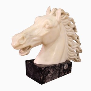 Italienische Pferdeskulptur, 20. Jh., Marmor