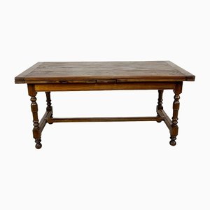 Antique Extendable Dining Table in Oak
