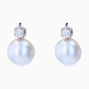 20th Century, Mabé Pearl Diamonds 18 Karat Yellow White Gold Drop Earrings, Set of 2