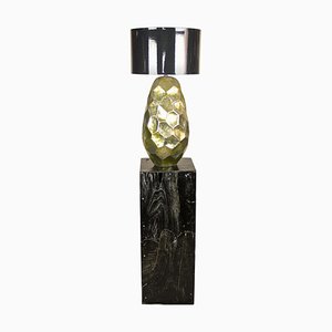 Goldene Tischlampe aus Keramik glasiert auf Sockel aus schwarzem Teakholz