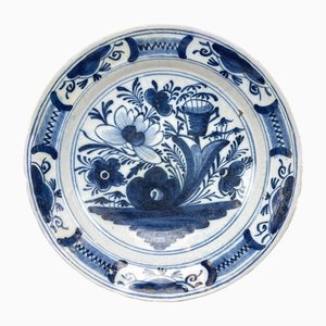 Plato de Delft azul y blanco, siglo XVIII