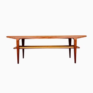 Table Basse Mid-Century avec Support en Rotin par John Herbert pour A Younger