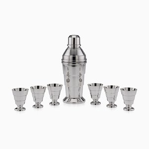 20th Century English Solid Silver Cocktail Shaker & Beakers, 1935, Set of 7