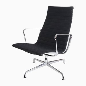 EA 116 Swivel Armchair by Charles & Ray Eames for Vitra