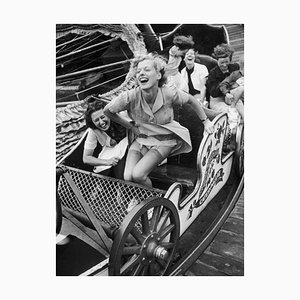 Kurt Hutton, Fair Fun, 1938 / 2022, Photograph
