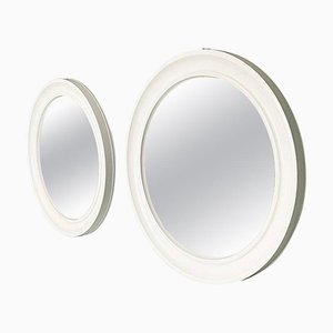 Espejos modernos redondos de plástico blanco de Carrara & Matta, años 80. Juego de 2