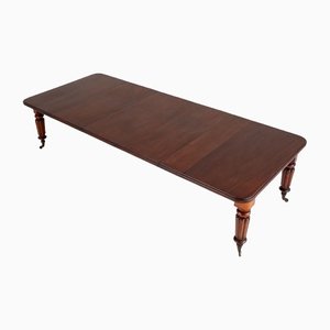 Victorian Extendable 16-Seat Dining Table in Mahogany